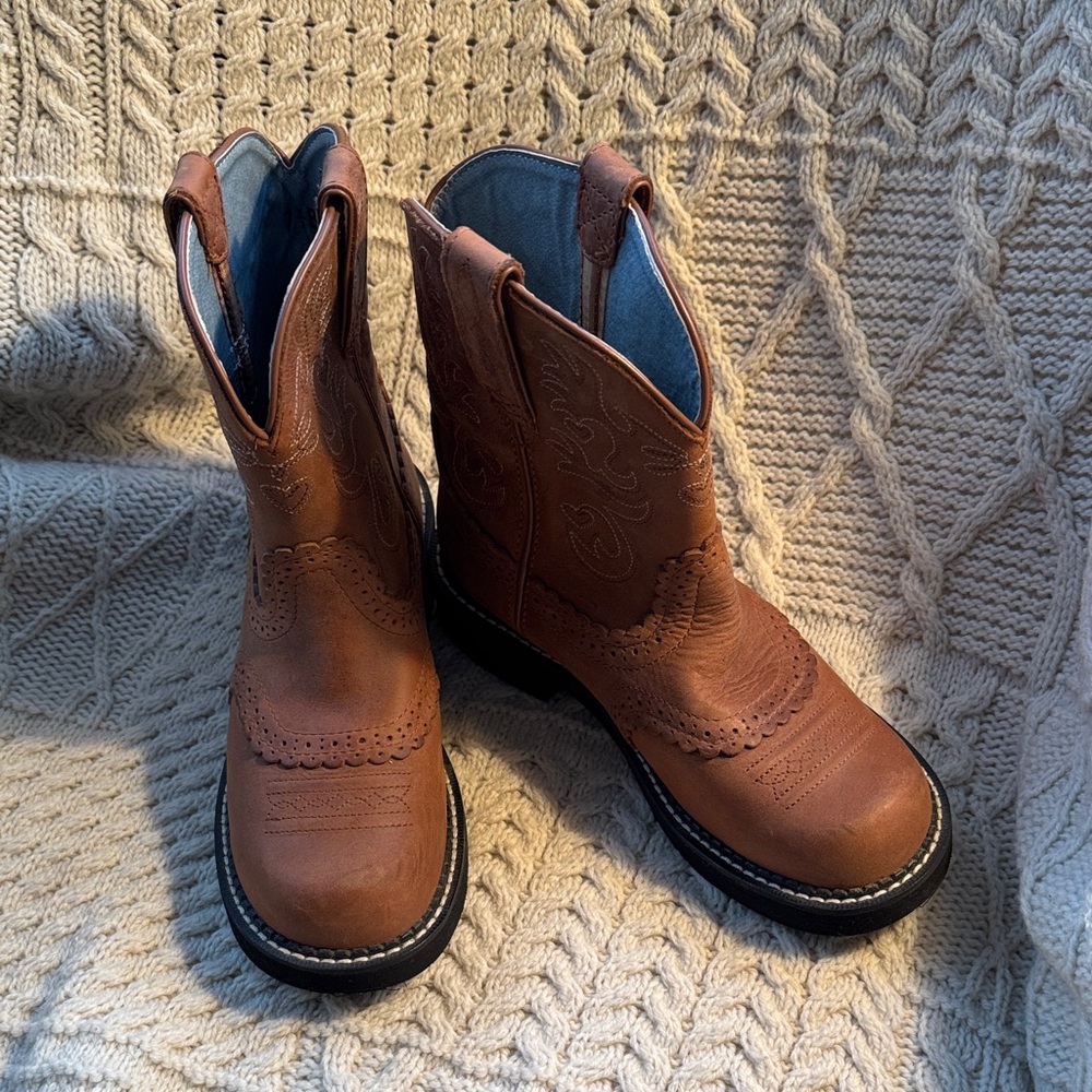 Ariat Women's Brown Western Ankle Boots